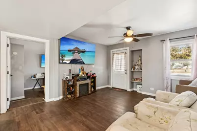 1618 Round Lake Drive, Round Lake Beach, IL 60073 - Photo 6