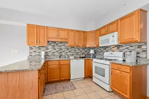 14130 Sheffield Dr, Homer Glen, IL 60491 - Photo 8