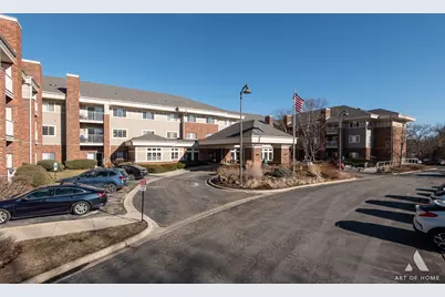 801 N McLean Boulevard #324, Elgin, IL 60123 - Photo 2