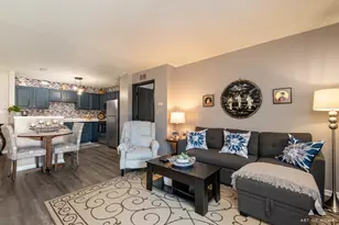 801 N McLean Blvd, Elgin, IL 60123 - Photo 6