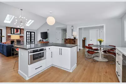 1002 Longmeadow Lane, Western Springs, IL 60558 - Photo 4