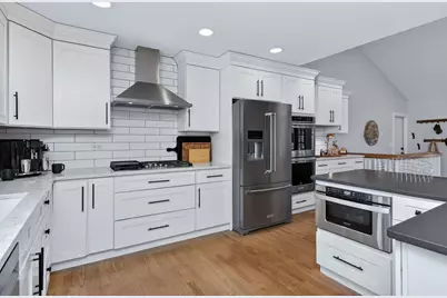 1002 Longmeadow Lane, Western Springs, IL 60558 - Photo 6