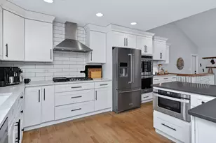 1002 Longmeadow Ln, Western Springs, IL 60558 - Photo 6