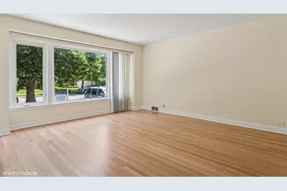 6334 N Kildare Avenue, Chicago, IL 60646 - Photo 4