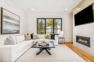 377 S Prairie Ave, Elmhurst, IL 60126 - Photo 20