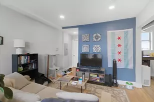 4004 N Bell Ave, Chicago, IL 60618 - Photo 8