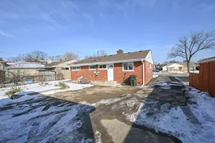 7305 Arcadia St, Morton Grove, IL 60053 - Photo 20