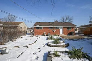 7305 Arcadia St, Morton Grove, IL 60053 - Photo 22