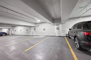 505 N McClurg Ct, Chicago, IL 60611 - Photo 24