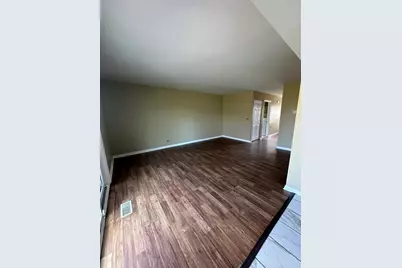 2152 Mallard Lane, Hanover Park, IL 60133 - Photo 6