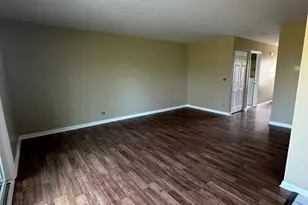 2152 Mallard Ln, Hanover Park, IL 60133 - Photo 6