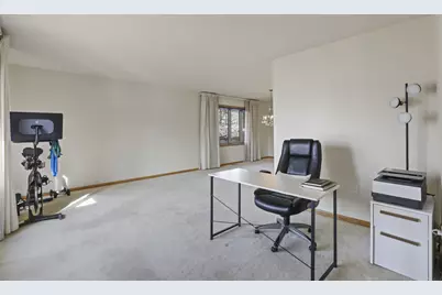 11405 Foxwoods Drive, Oak Lawn, IL 60453 - Photo 24