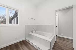 1317 Waverly Pl, Joliet, IL 60435 - Photo 22