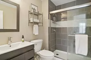 1506 N St Marks Pl, Palatine, IL 60067 - Photo 12