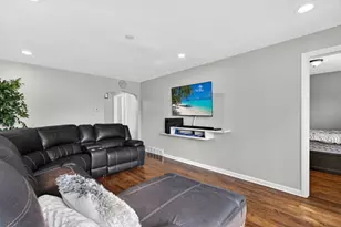 5201 Oak St, Bellwood, IL 60104 - Photo 4