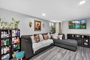 5201 Oak St, Bellwood, IL 60104 - Photo 14