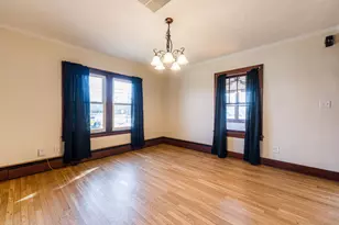 405 W High St, Sycamore, IL 60178 - Photo 14