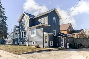 405 W High St, Sycamore, IL 60178 - Photo 4