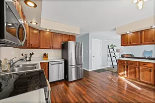 203 Valley Rd, Monticello, IL 61856 - Photo 10