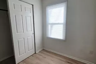 2069 217th St, Sauk Village, IL 60411 - Photo 8