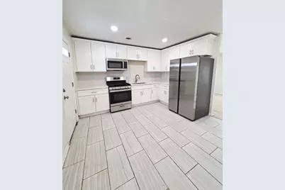 2069 217th Street, Sauk Village, IL 60411 - Photo 4