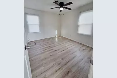 2069 217th Street, Sauk Village, IL 60411 - Photo 10