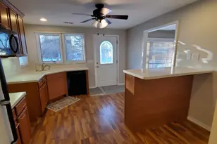 6018-6020 Hickory St, Harvard, IL 60033 - Photo 6