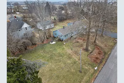 6018-6020 Hickory Street, Harvard, IL 60033 - Photo 4