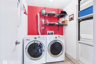 2221 N Lister Ave, Chicago, IL 60614 - Photo 10