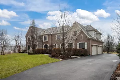 25 Clay Court, Lake Bluff, IL 60044 - Photo 2