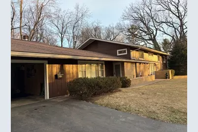 3709 9th Avenue, Moline, IL 61265 - Photo 2