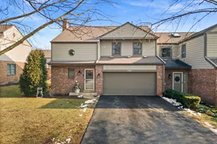 7S367 Augusta Ln, Naperville, IL 60540 - Photo 1