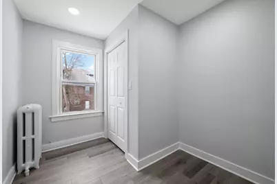 423 Funston Avenue #2F, Highwood, IL 60040 - Photo 12