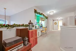 7449 Brentwood Ln, Gurnee, IL 60031 - Photo 28