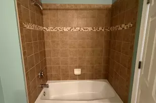 135 S York St, Elmhurst, IL 60126 - Photo 12