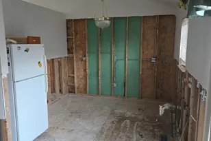 1684 Willow Cir Dr, Crest Hill, IL 60403 - Photo 8