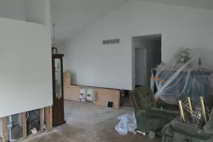 1684 Willow Cir Dr, Crest Hill, IL 60403 - Photo 6