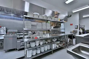 5319 W Belmont Ave, Chicago, IL 60641 - Photo 34