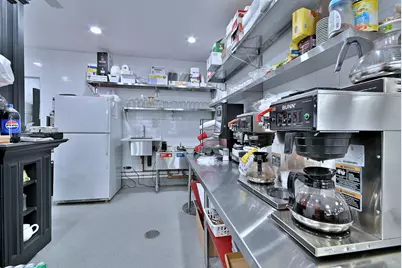 5319 W Belmont Avenue, Chicago, IL 60641 - Photo 16