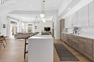 1936 N Wilmot Ave, Chicago, IL 60647 - Photo 12