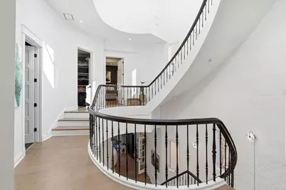 1936 N Wilmot Avenue, Chicago, IL 60647 - Photo 24