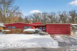 1065 Forest Hill St, Calumet City, IL 60409 - Photo 2