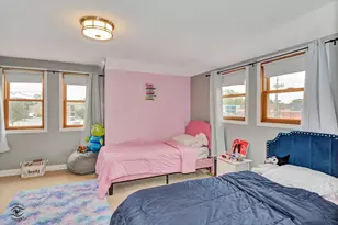 9521 S Sawyer Ave, Evergreen Park, IL 60805 - Photo 18