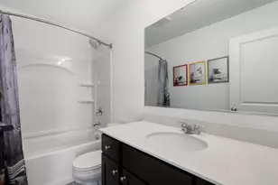 1080 Bogart St, Des Plaines, IL 60018 - Photo 18