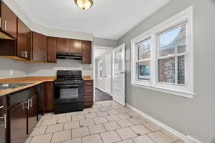 106 164th St, Calumet City, IL 60409 - Photo 10