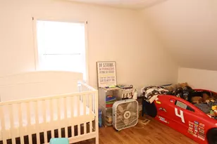 312 N Center Ave, Bradley, IL 60915 - Photo 10