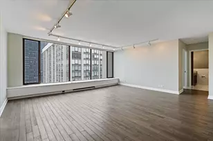 5455 N Sheridan Rd, Chicago, IL 60640 - Photo 6