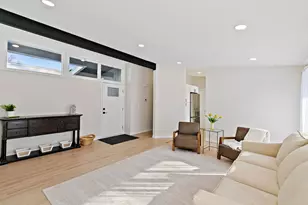 411 S 1st St, Elburn, IL 60119 - Photo 6