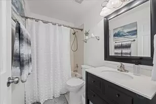 313 Carrie Ct, North Aurora, IL 60542 - Photo 18