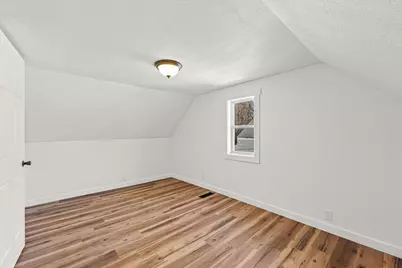 325 N Market Street, Hoopeston, IL 60942 - Photo 20